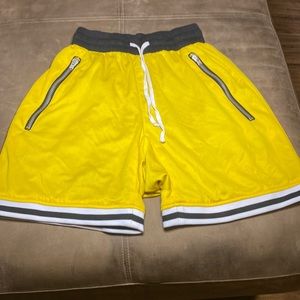 Men’s MNML Mesh Basketball Shorts Medium